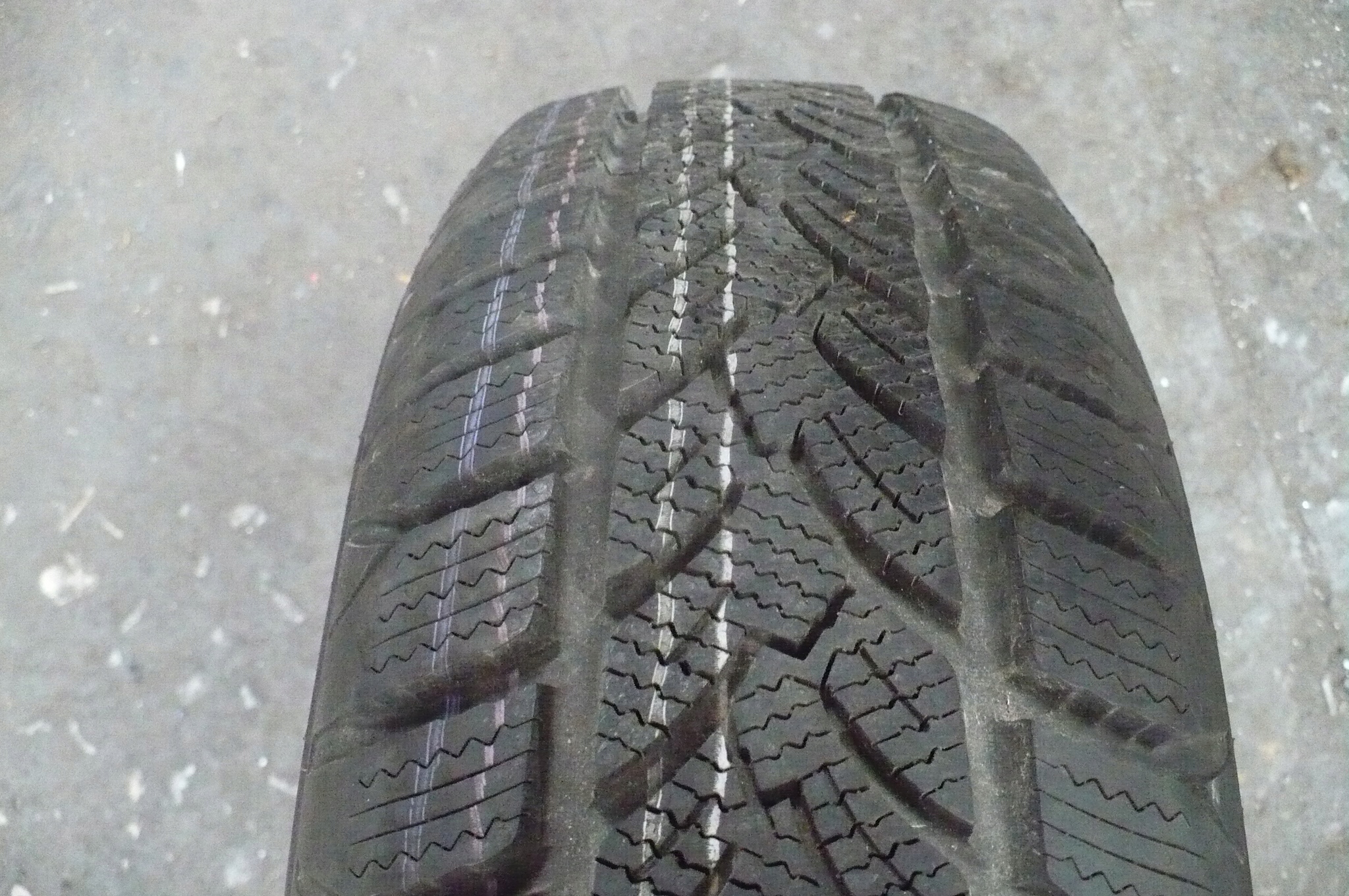 175/70R14 opona SEBRING FORMULA SNOW+ 601 84T